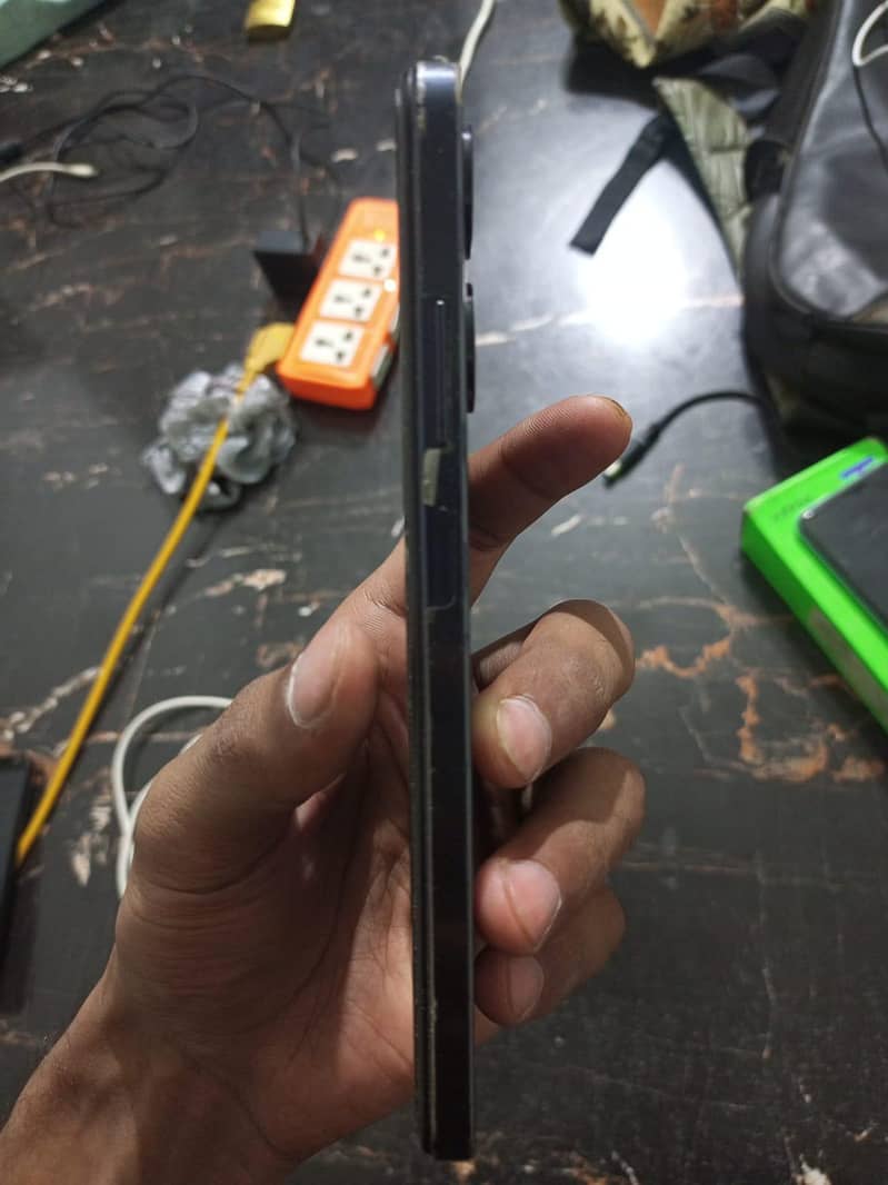 Infinix Hot 30 Play - Mobile Phones - 1120795628