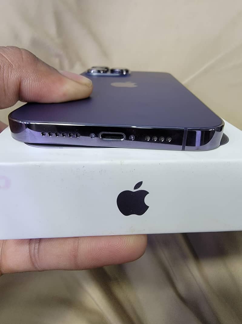 Apple iPhone 14 Pro Max 2