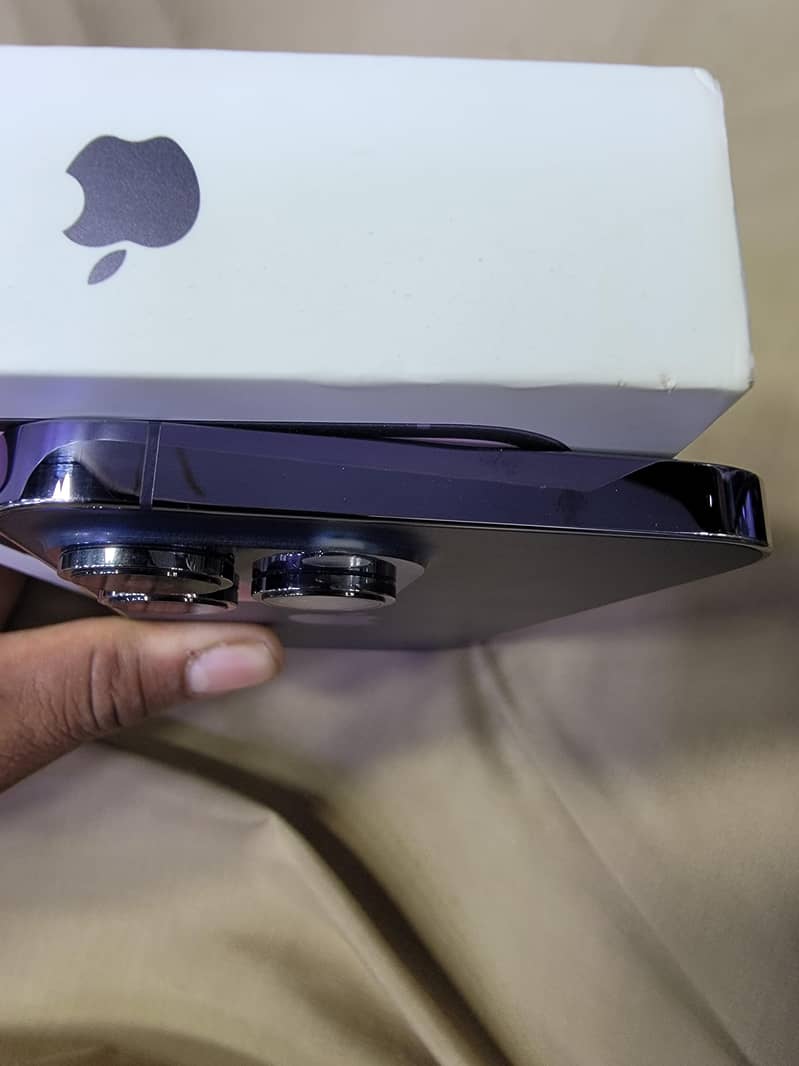 Apple iPhone 14 Pro Max 4