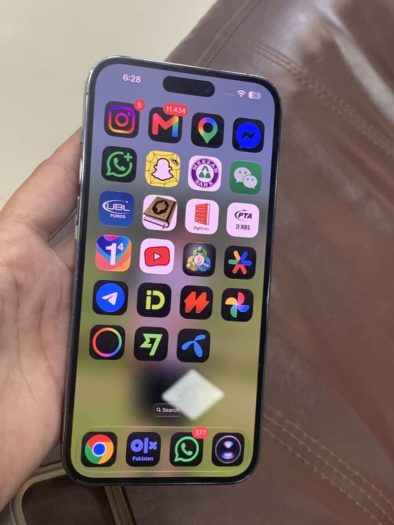 iPhone 14 Pro Max 1