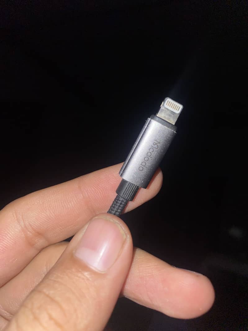 iphone mcdodo lightning splitter perfect working 0