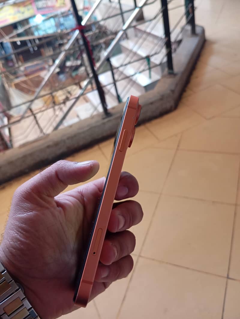 Apple iPhone XR 3
