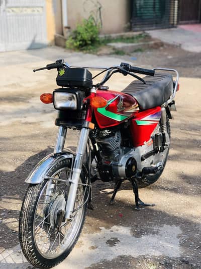 Honda CG-125 (Model 2014) Total Genuine