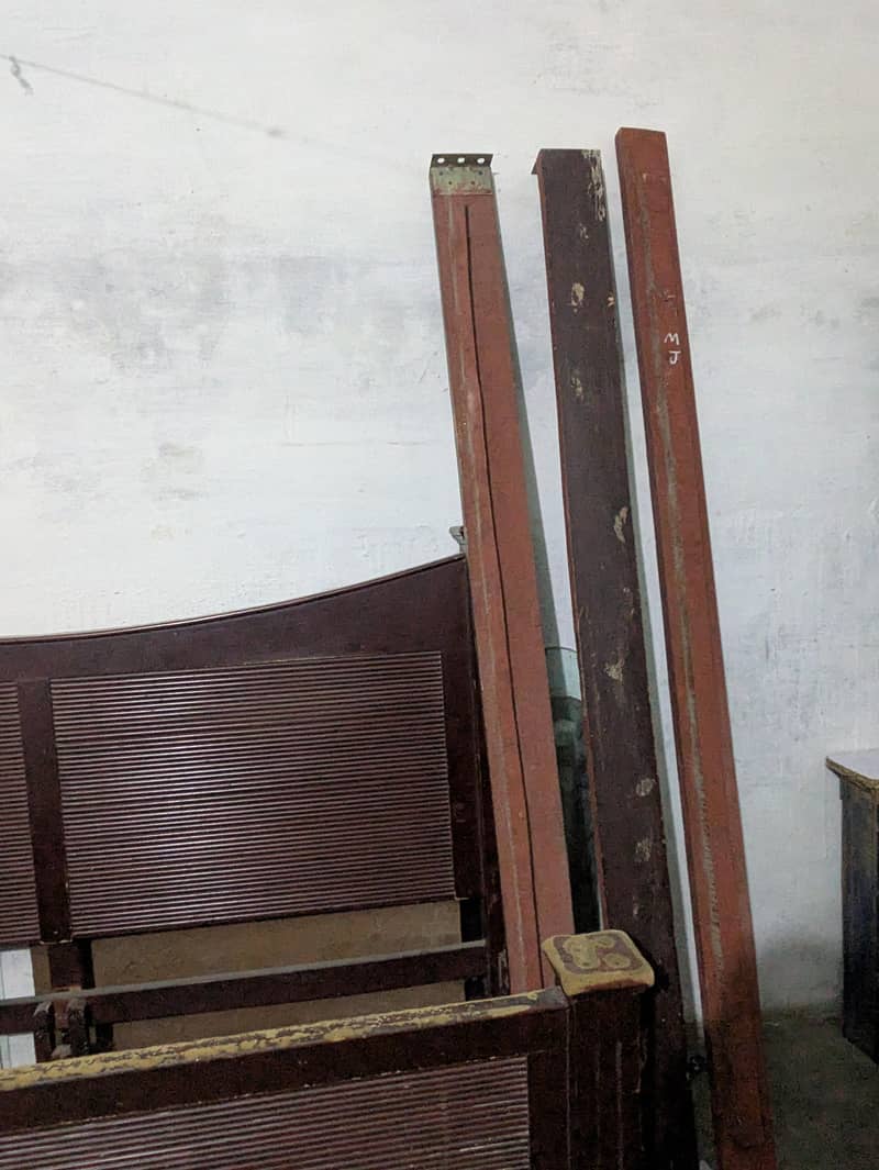 full size bed without mattress 1