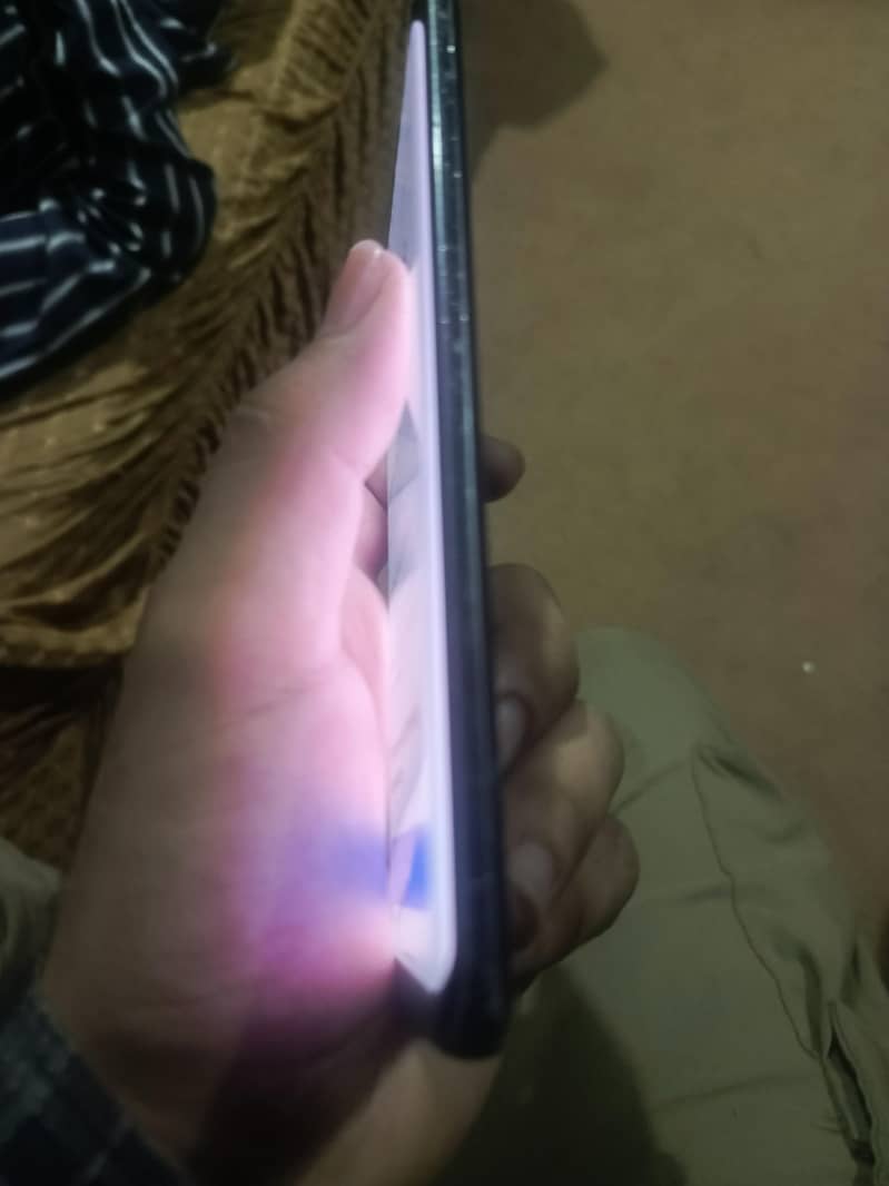Samsung Mobile S9 Plus 6