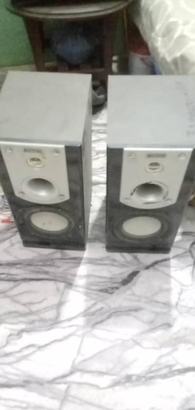 Luniar Spekar 6"  Two Nos