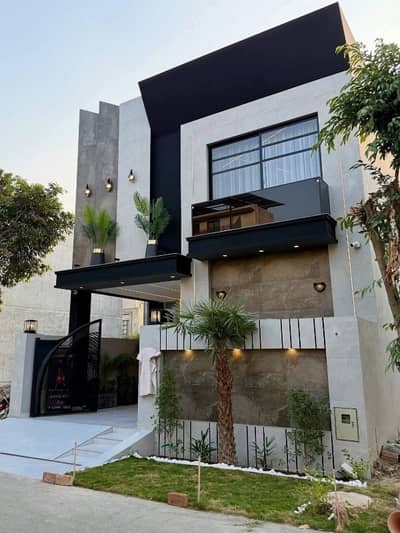 5 marla brand new house for rent in Dha 9 town