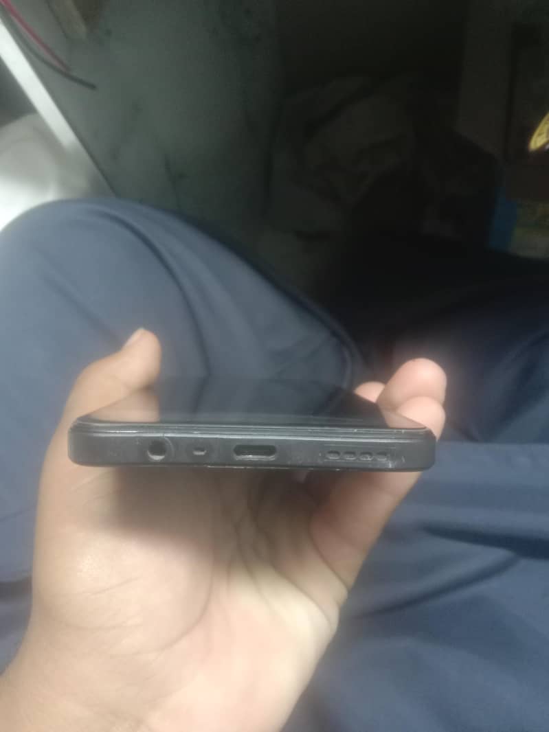 Realme C53 5