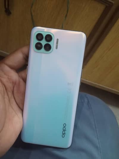 OPPO F17 Pro