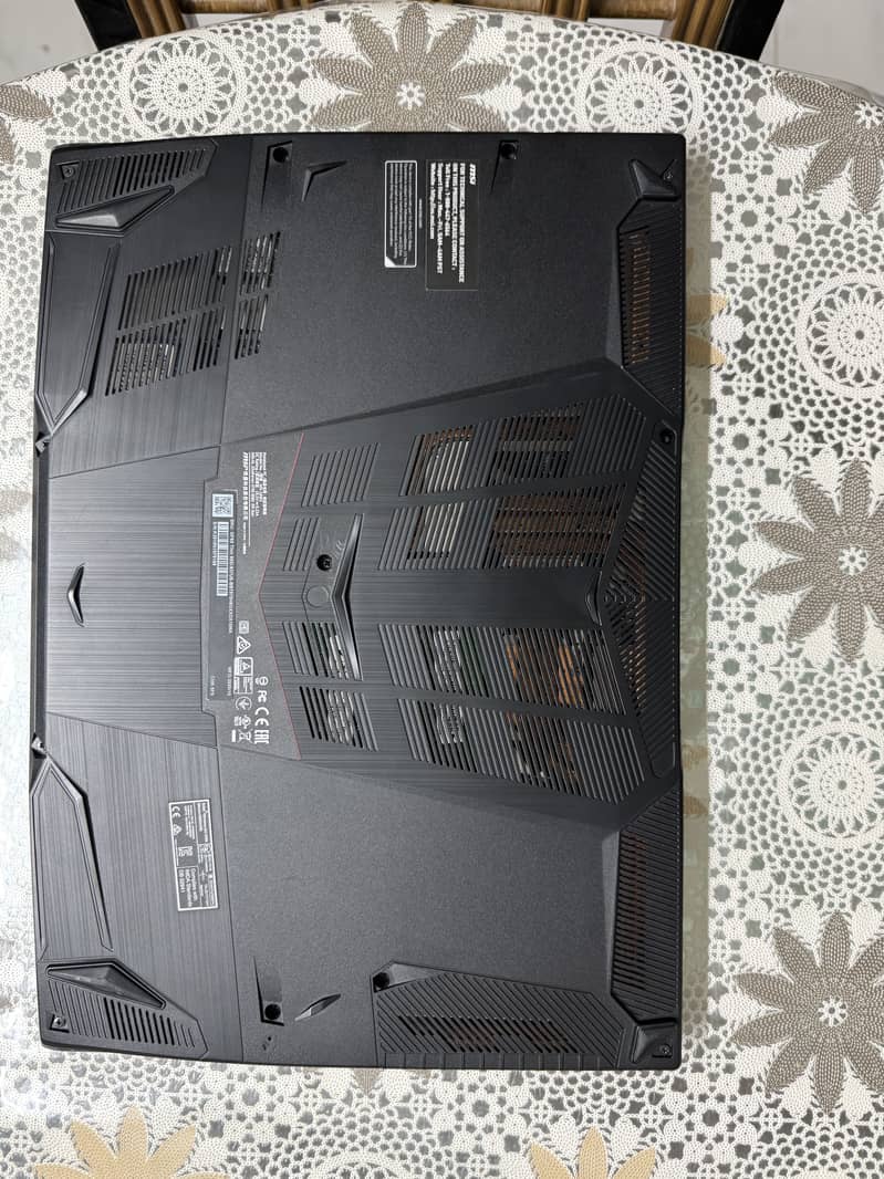 MSI GF65 THIN 4