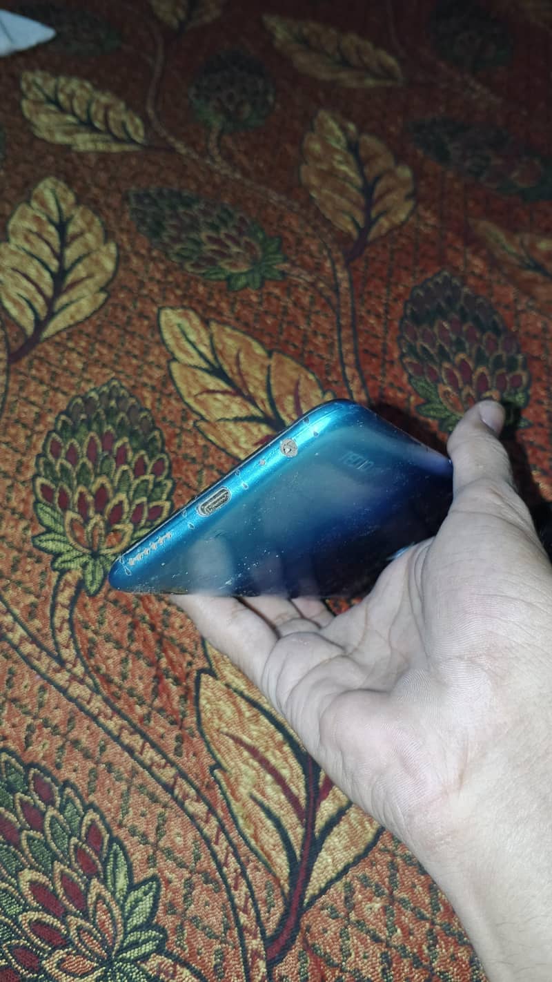 Tecno Spark 4 4