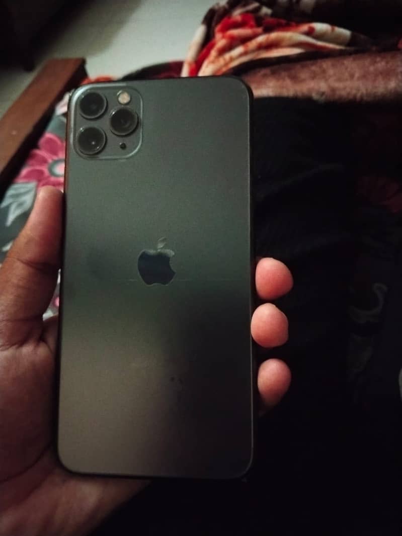 Apple iPhone 11 Pro Max 5