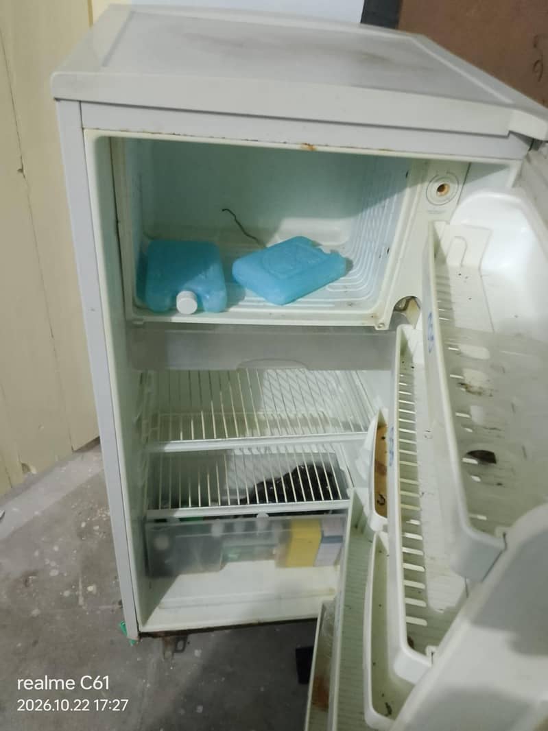 fridge 3