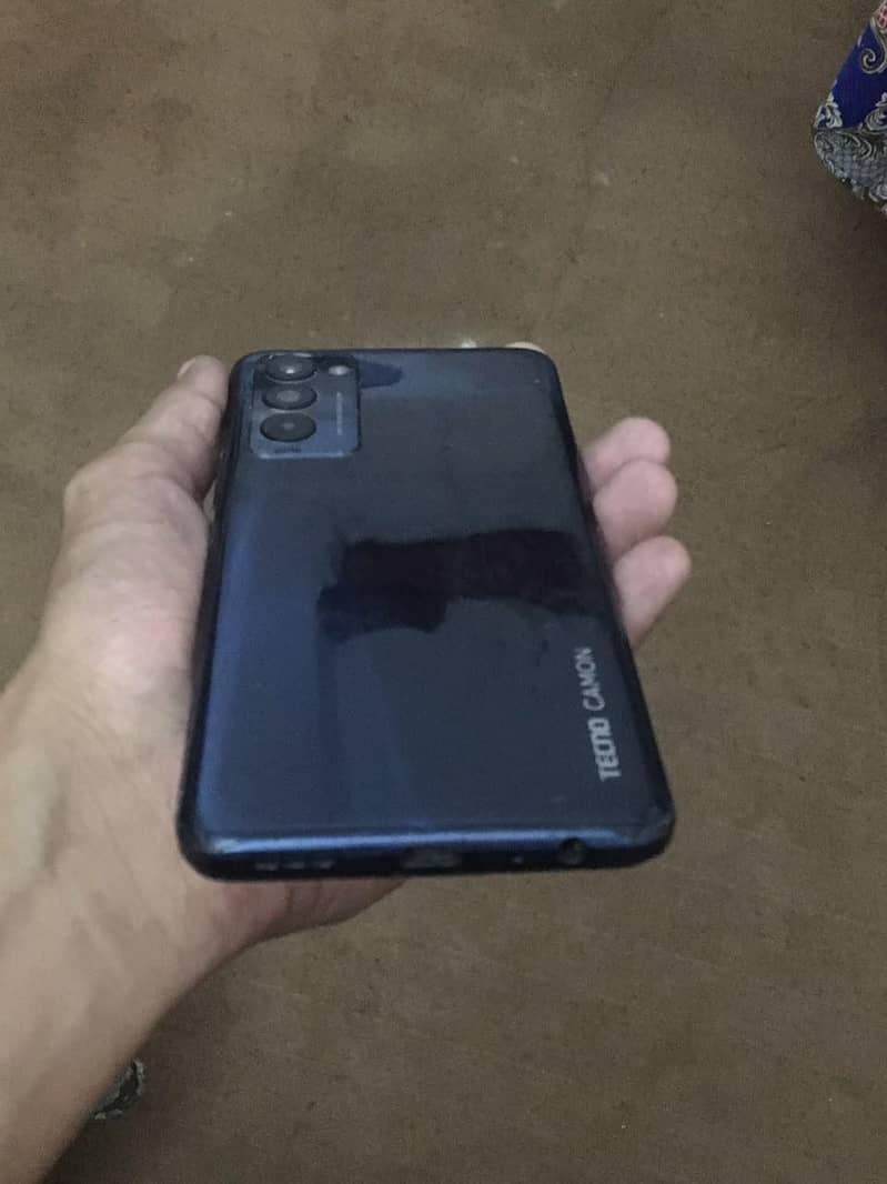 Tecno CAMON 18T 1
