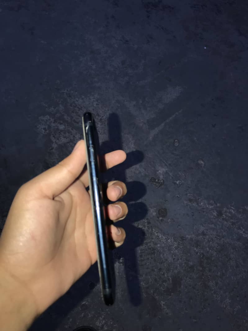 Apple iPhone SE 6