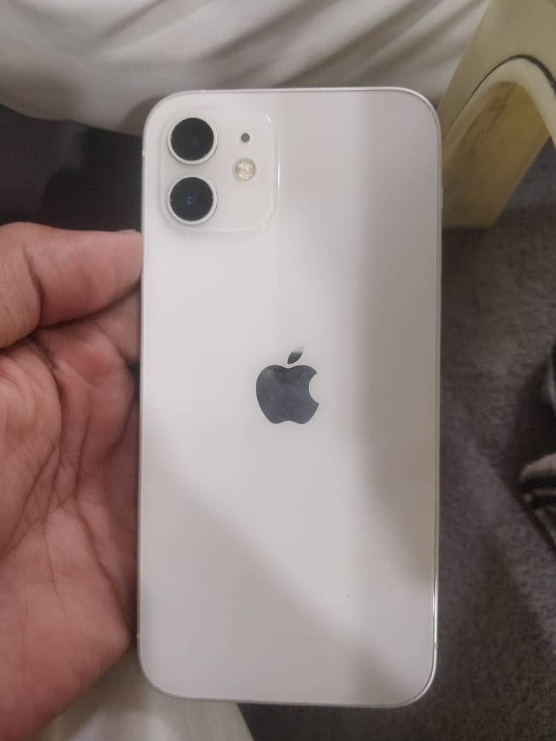 Apple iPhone 12 5