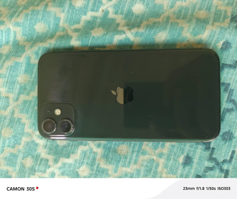 Apple iPhone 11 3
