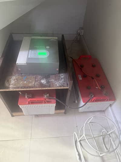 3000 Watts UPS with 2x Batteries (EXCIDE, 12 V, 180AH, 27 Plates)