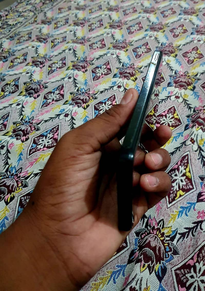 Redmi Note 13 4