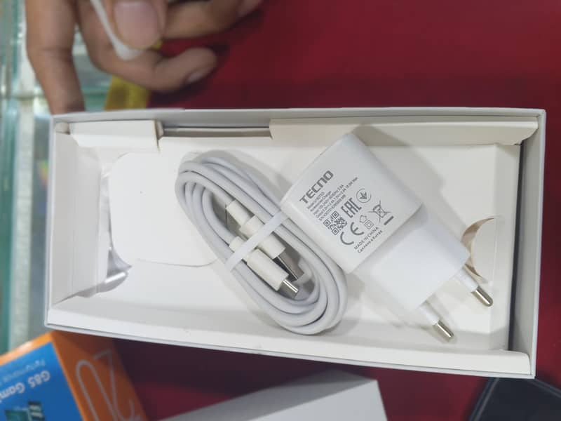 Tecno Spark 20 2