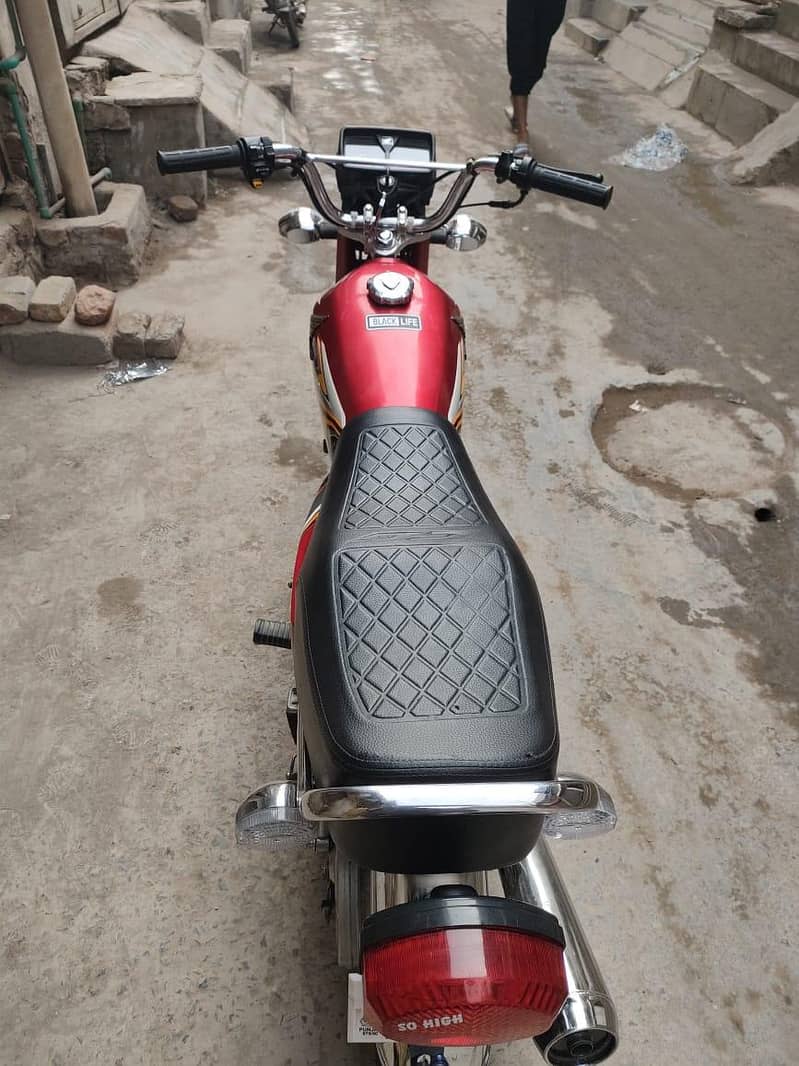 Honda 125 new condition 4