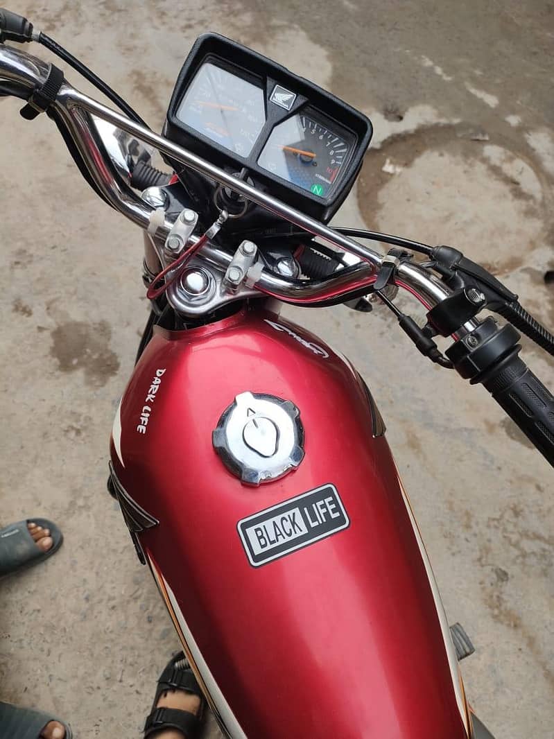 Honda 125 new condition 5