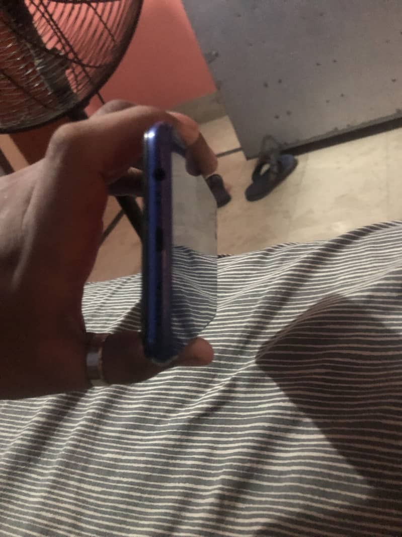 OPPO A3s 6