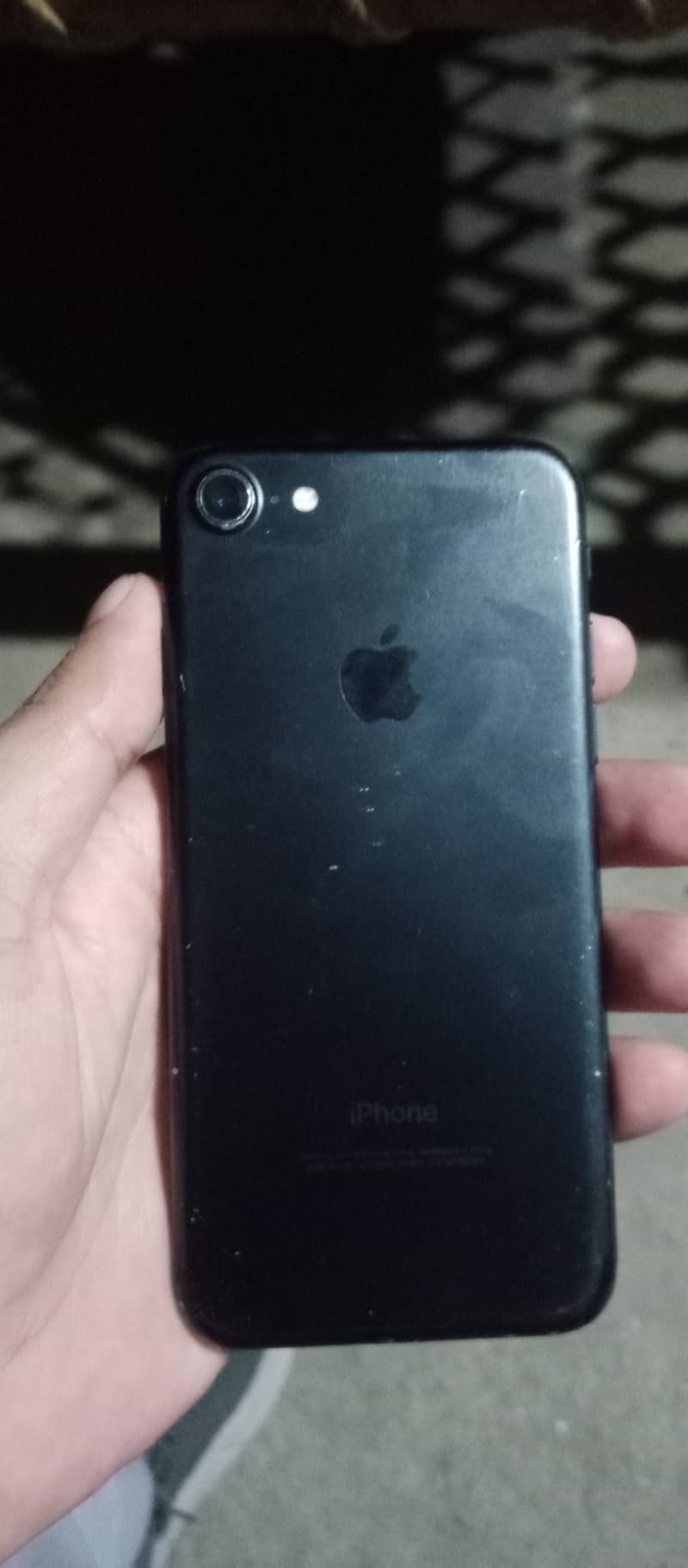 Apple iPhone 7 1