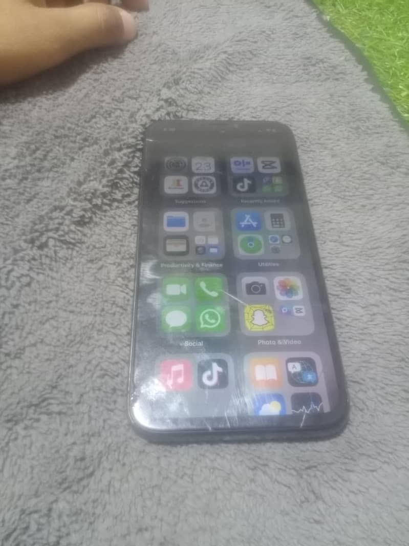 Apple iPhone X 0