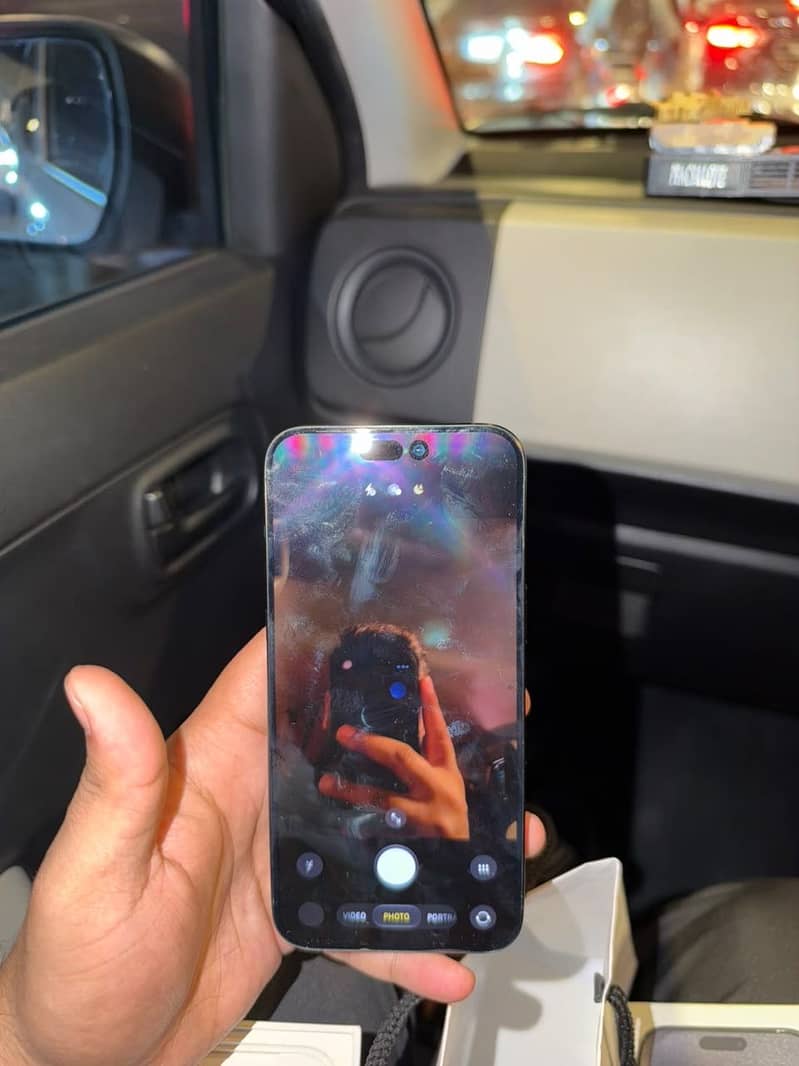 Apple iPhone 15 Pro Max 6