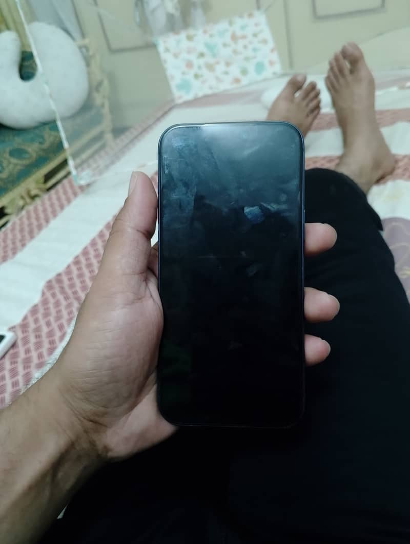 Apple iPhone 17 Pro Max 9