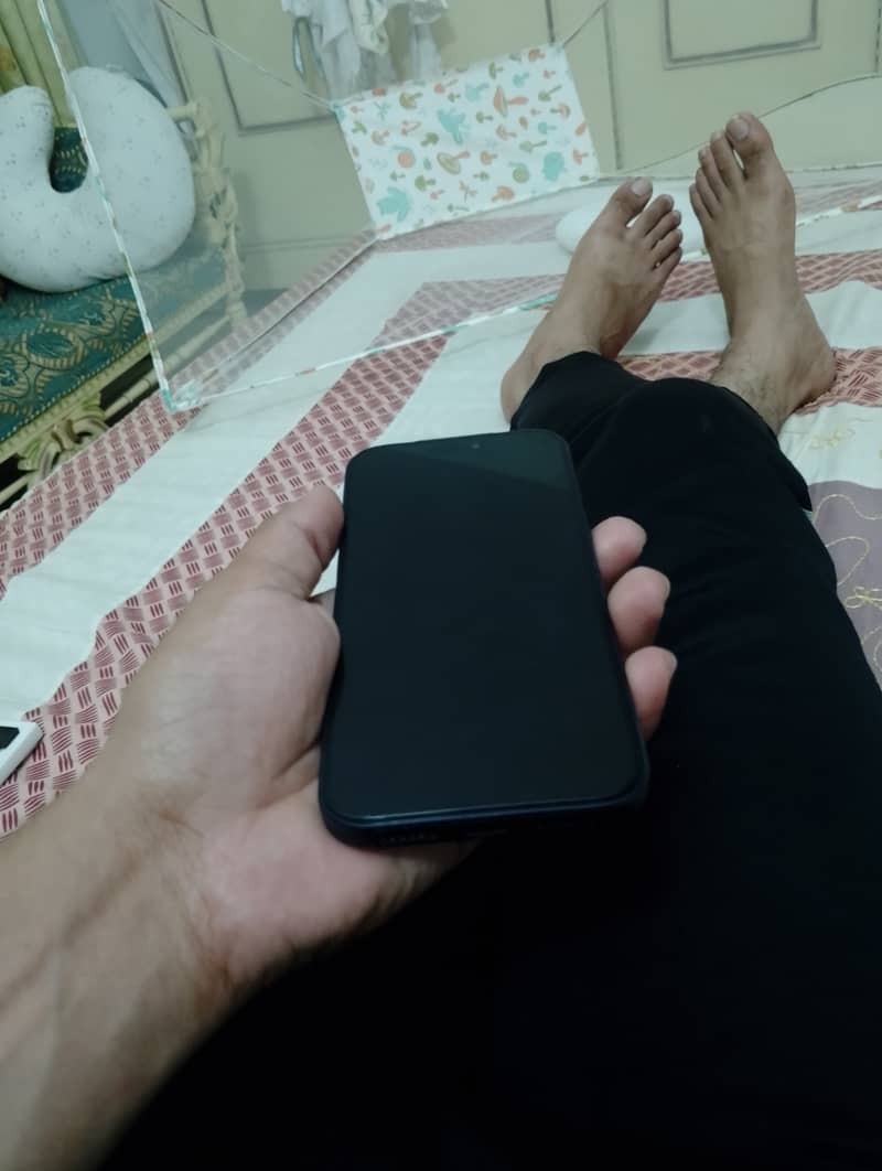 Apple iPhone 17 Pro Max 10