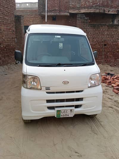 Daihatsu Hijet 2015