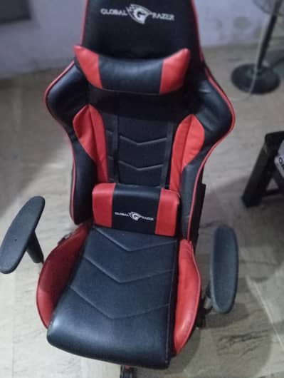 Global Razr Gaming chair Red colour