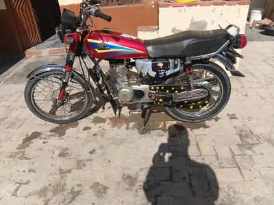 Honda cg 125 2004 model Islamabad registered A395dcf-Excellent conditi