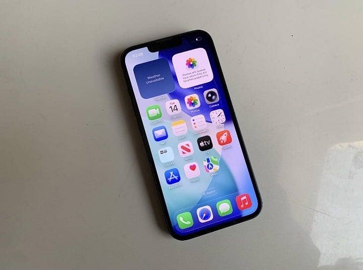 Apple iPhone 14 2