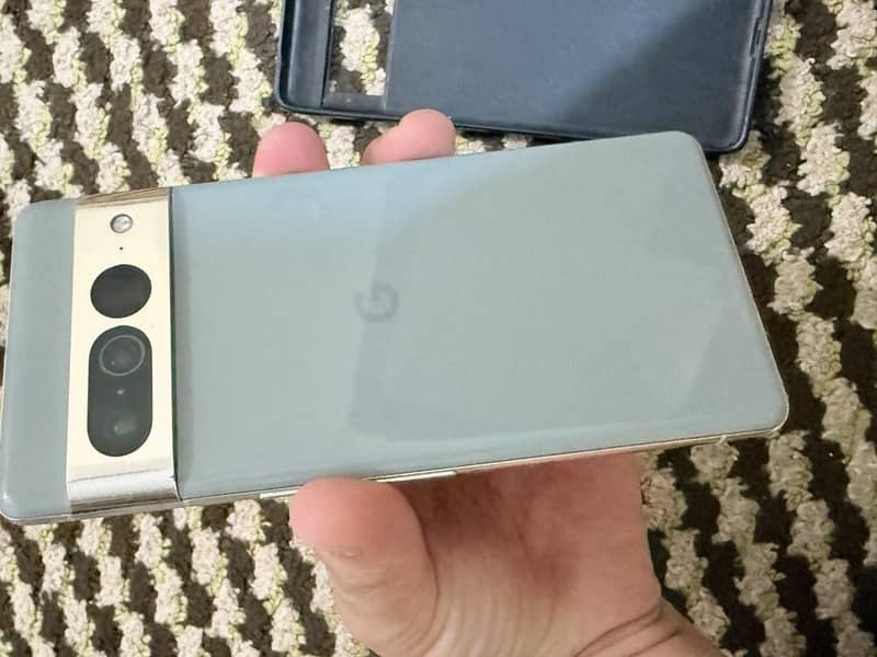 Google Pixel 7 Pro 6