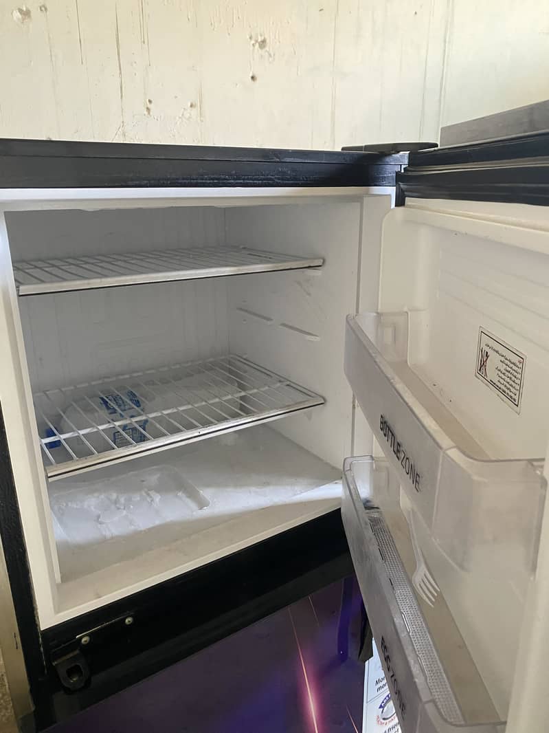 Refrigerator 5