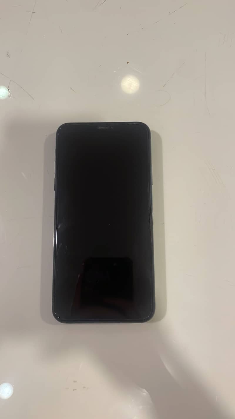 Apple iPhone 11 Pro Max 0