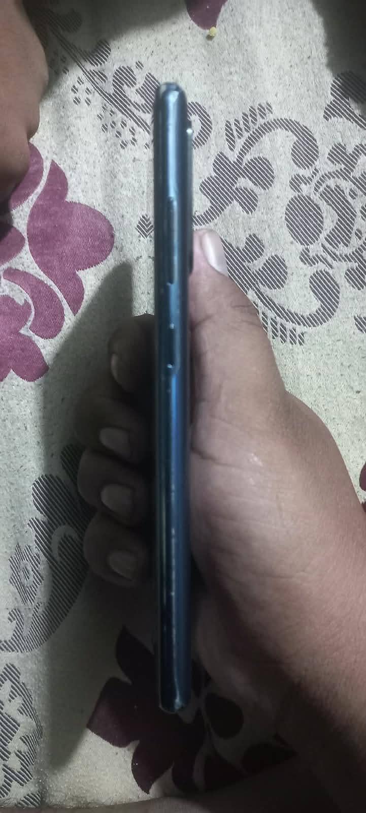 samsung s20fe 1