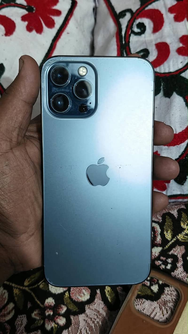 Apple iPhone 12 Pro Max 2