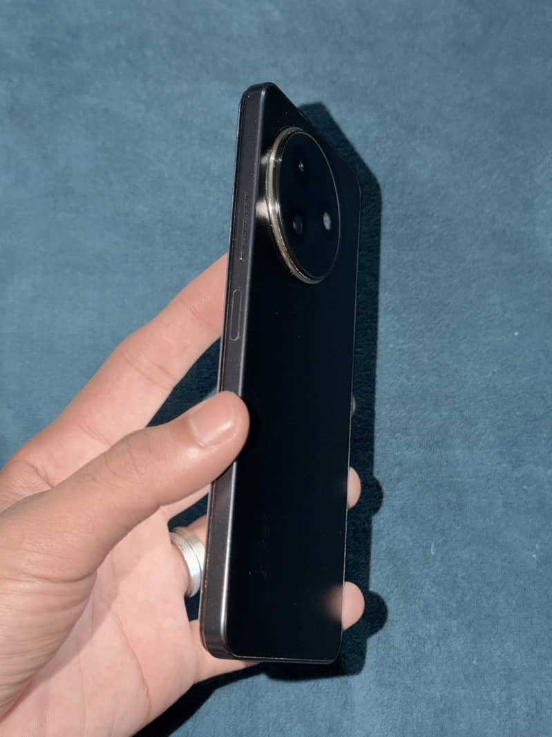 Itel S24 2
