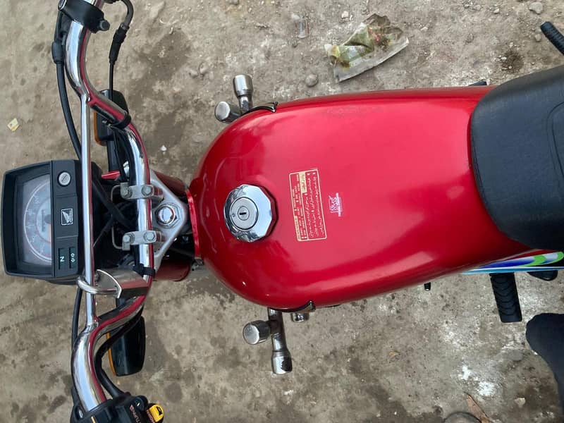 Honda CD 70 4