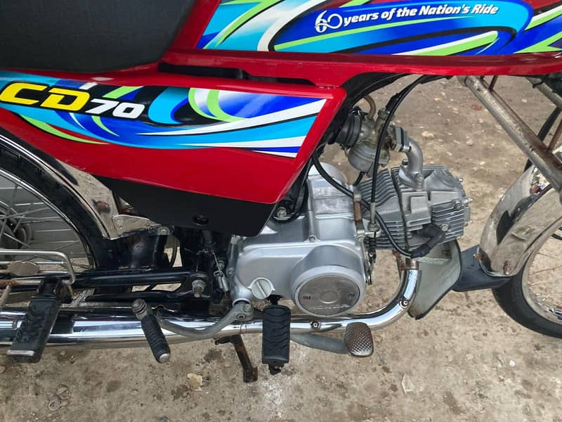 Honda CD 70 9