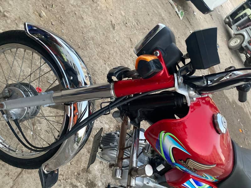 Honda CD 70 14