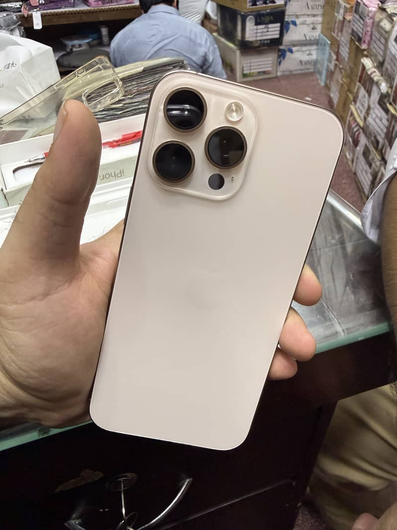Apple iPhone 16 Pro Max Fu 5
