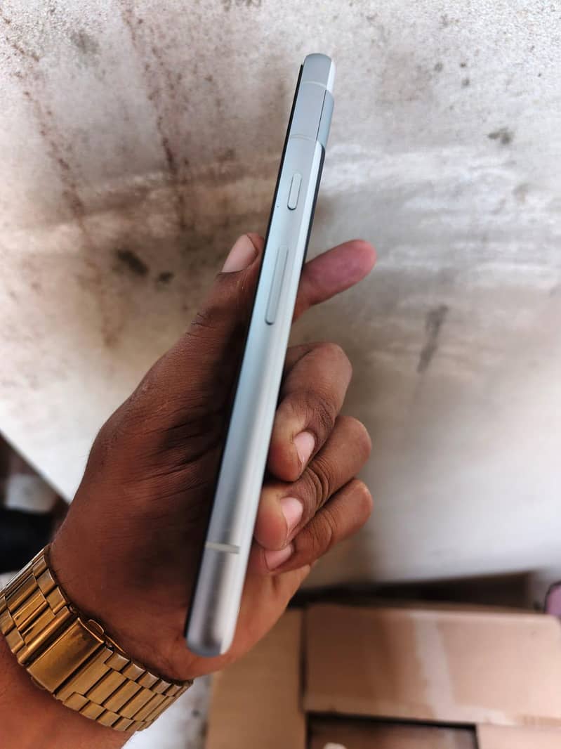 Google Pixel 7 2