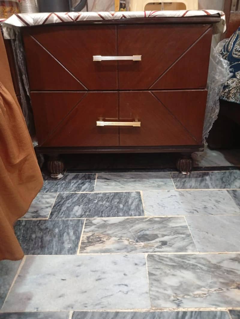 bed dressing side table 1