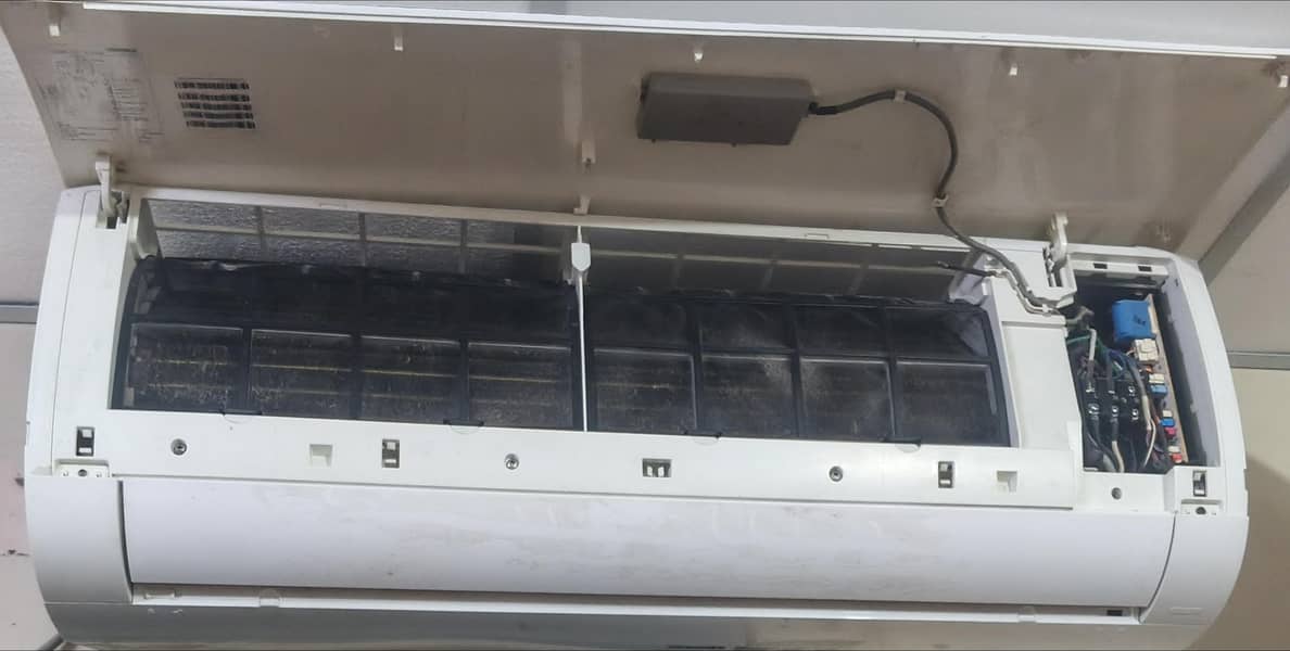 Haier split Ac 4
