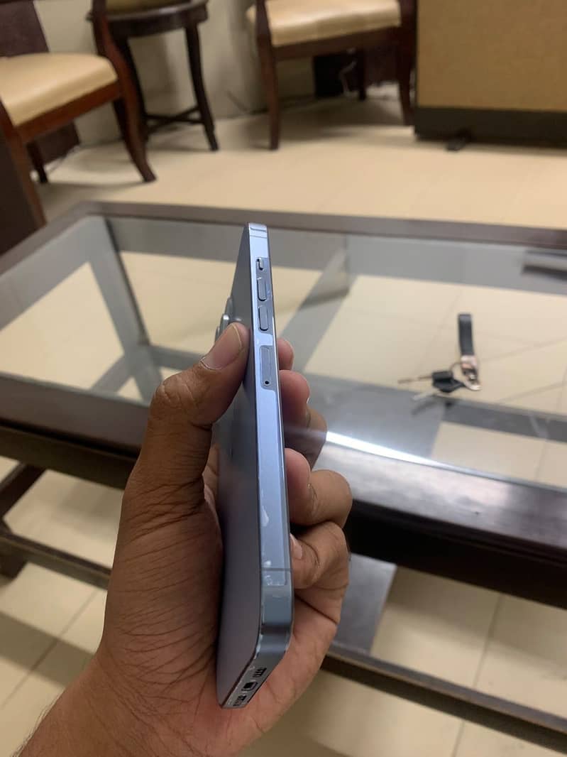 Apple iPhone 13 Pro Max 0